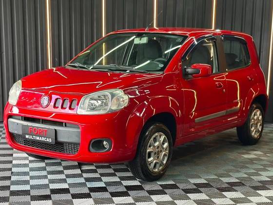FIAT UNO 1.4 ATTRACTIVE 8V FLEX 4P MANUAL FIAT UNO 1.4 ATTRACTIVE 8V FLEX 4P MANUAL